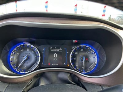 2022 Chrysler Voyager LX