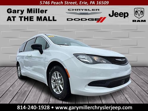 2024 Chrysler Voyager LX