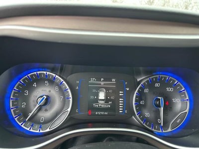 2024 Chrysler Voyager LX