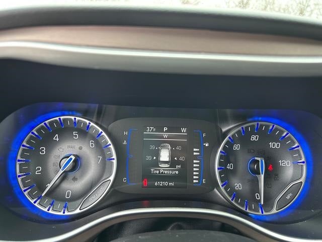 2024 Chrysler Voyager LX