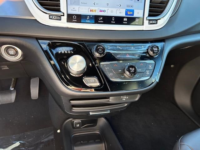 2026 Chrysler Voyager VOYAGER LX