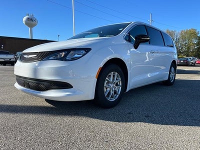 2026 Chrysler Voyager VOYAGER LX