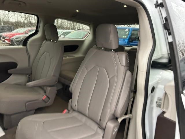 2020 Chrysler Pacifica Touring