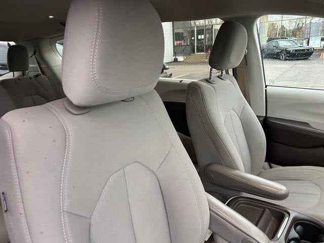 2020 Chrysler Pacifica Touring