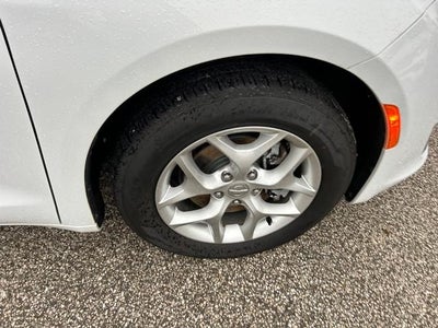 2020 Chrysler Pacifica Touring