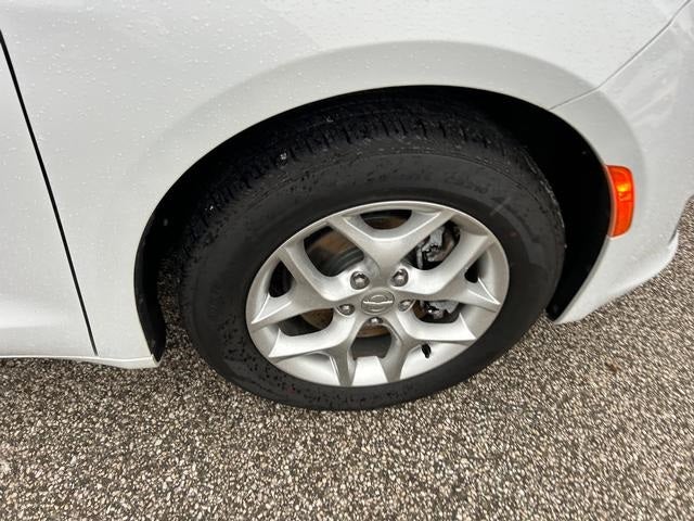 2020 Chrysler Pacifica Touring