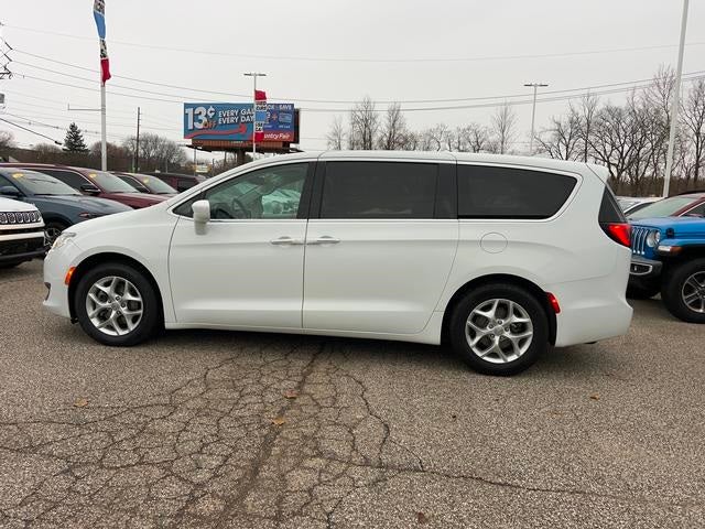 2020 Chrysler Pacifica Touring