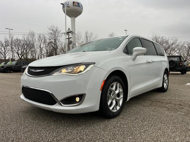2020 Chrysler Pacifica Touring