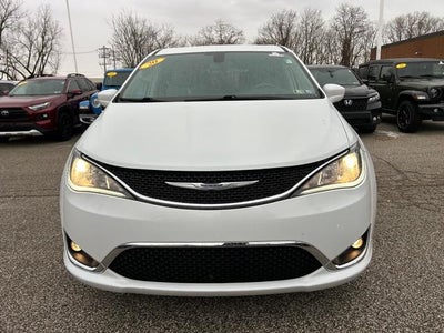 2020 Chrysler Pacifica Touring