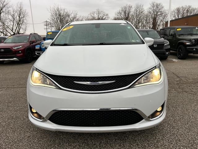 2020 Chrysler Pacifica Touring