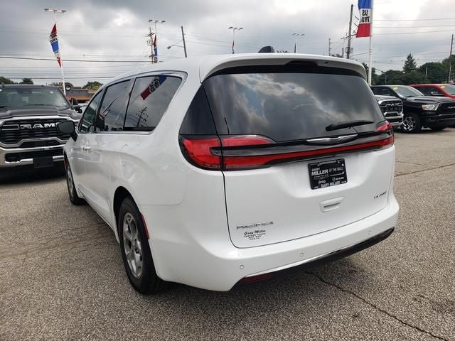 2024 Chrysler Pacifica Limited