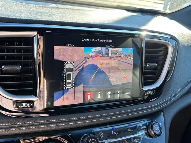 2026 Chrysler Pacifica PACIFICA SELECT AWD