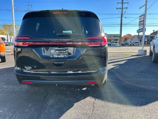 2026 Chrysler Pacifica PACIFICA SELECT AWD