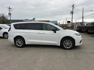 2026 Chrysler Pacifica PACIFICA LIMITED AWD
