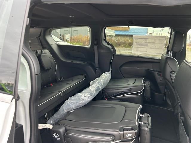 2026 Chrysler Pacifica PACIFICA LIMITED AWD