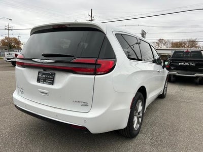 2026 Chrysler Pacifica PACIFICA LIMITED AWD
