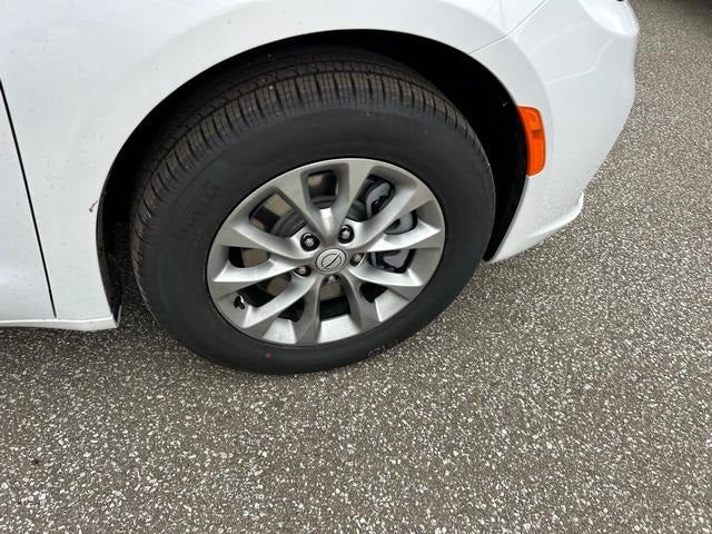 2026 Chrysler Pacifica PACIFICA LIMITED AWD