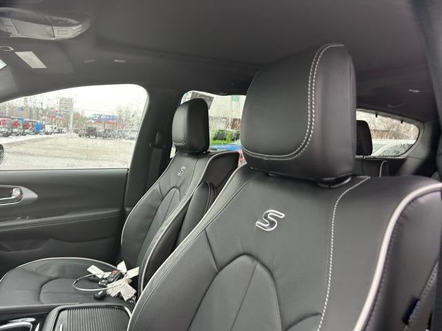 2026 Chrysler Pacifica PACIFICA LIMITED AWD
