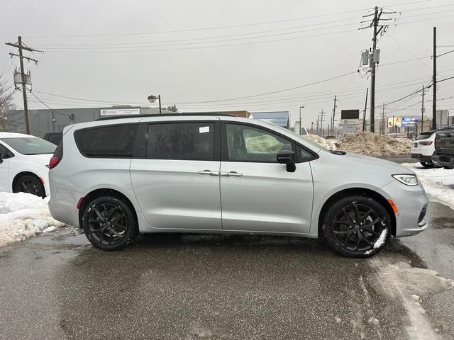 2026 Chrysler Pacifica PACIFICA LIMITED AWD