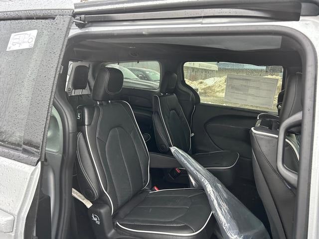 2026 Chrysler Pacifica PACIFICA LIMITED AWD