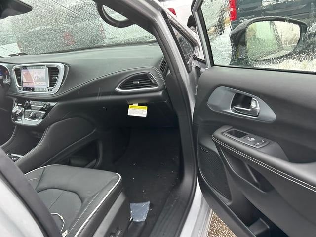 2026 Chrysler Pacifica PACIFICA LIMITED AWD