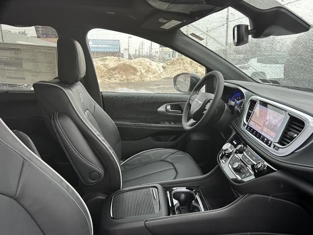 2026 Chrysler Pacifica PACIFICA LIMITED AWD