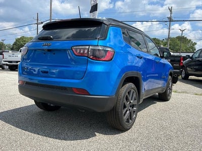 2025 Jeep Compass COMPASS LIMITED 4X4