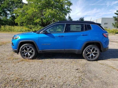 2026 Jeep Compass COMPASS LIMITED 4X4