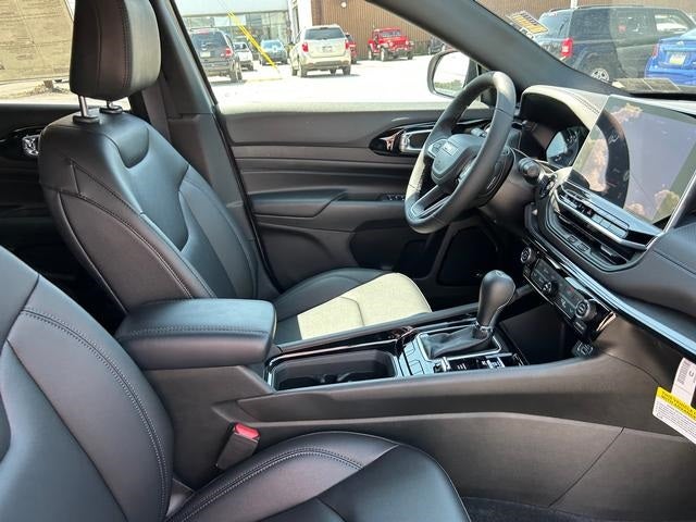 2025 Jeep Compass COMPASS LIMITED 4X4