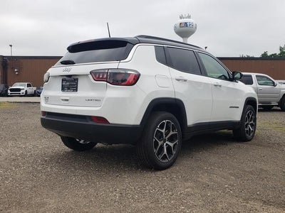 2026 Jeep Compass COMPASS LIMITED 4X4
