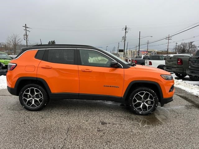 2026 Jeep Compass COMPASS LIMITED 4X4