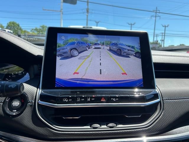 2025 Jeep Compass COMPASS LIMITED 4X4