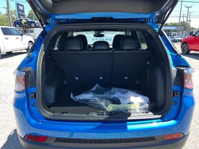 2025 Jeep Compass COMPASS LIMITED 4X4