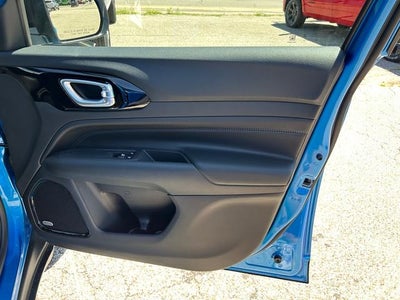 2025 Jeep Compass COMPASS LIMITED 4X4