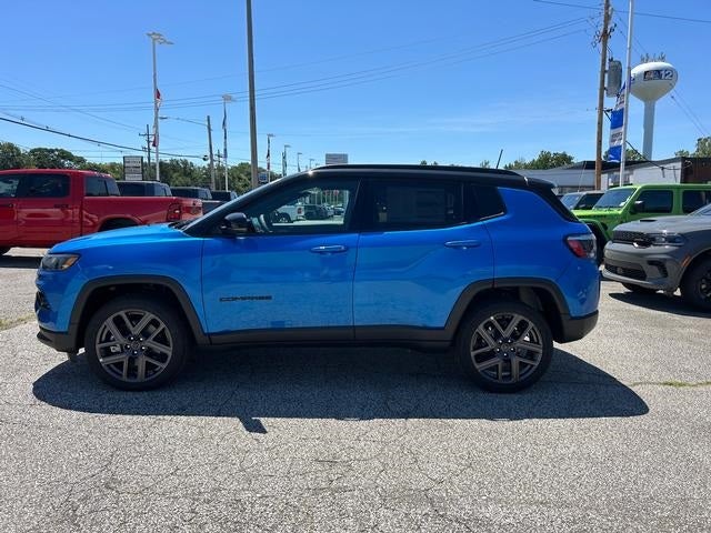 2025 Jeep Compass COMPASS LIMITED 4X4