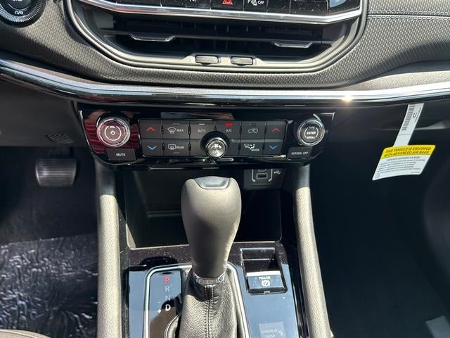 2025 Jeep Compass COMPASS LIMITED 4X4