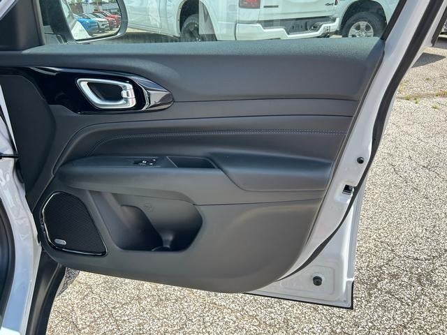 2025 Jeep Compass COMPASS LIMITED 4X4