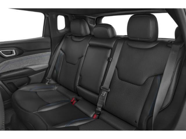 2023 Jeep Compass Latitude Lux 4X4