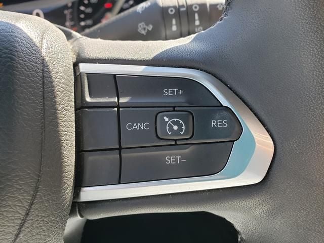 2023 Jeep Compass Latitude Lux 4X4