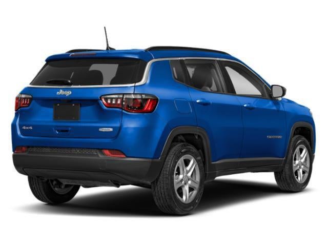 2023 Jeep Compass Latitude Lux 4X4