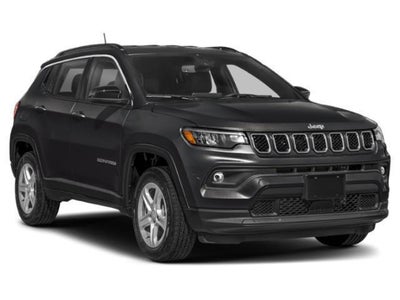 2023 Jeep Compass Latitude Lux 4X4