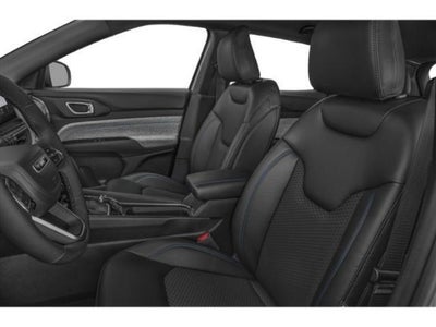 2023 Jeep Compass Latitude Lux 4X4