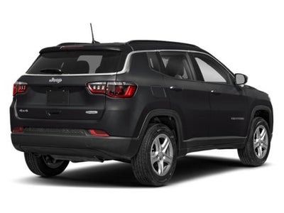 2023 Jeep Compass Latitude Lux 4X4