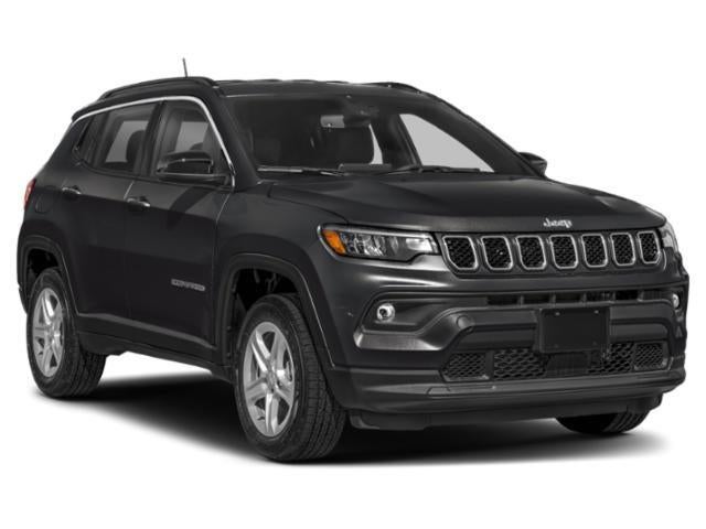 2023 Jeep Compass Latitude Lux 4X4