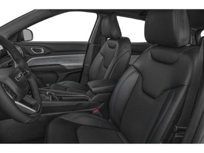 2023 Jeep Compass Latitude Lux 4X4