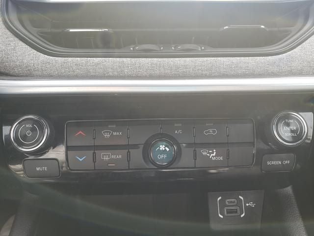 2023 Jeep Compass Latitude Lux FWD