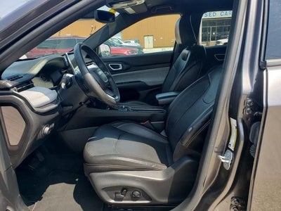 2023 Jeep Compass Latitude Lux FWD