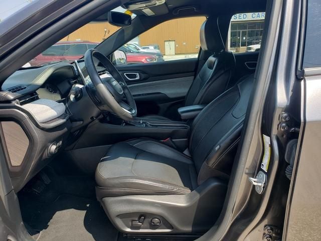 2023 Jeep Compass Latitude Lux FWD