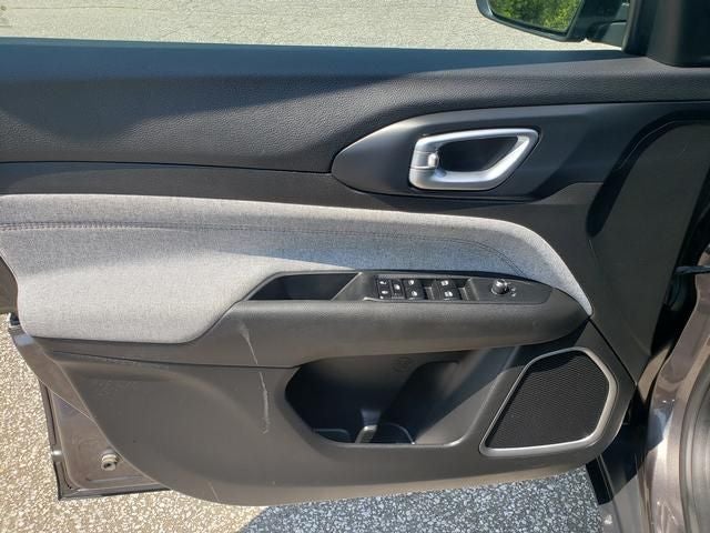 2023 Jeep Compass Latitude Lux FWD