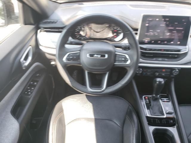 2023 Jeep Compass Latitude Lux FWD